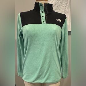 The North Face Women's Mint and Black Pullover fleece in size small